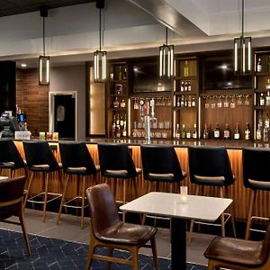 Courtyard By Marriott New Carrollton Landover
